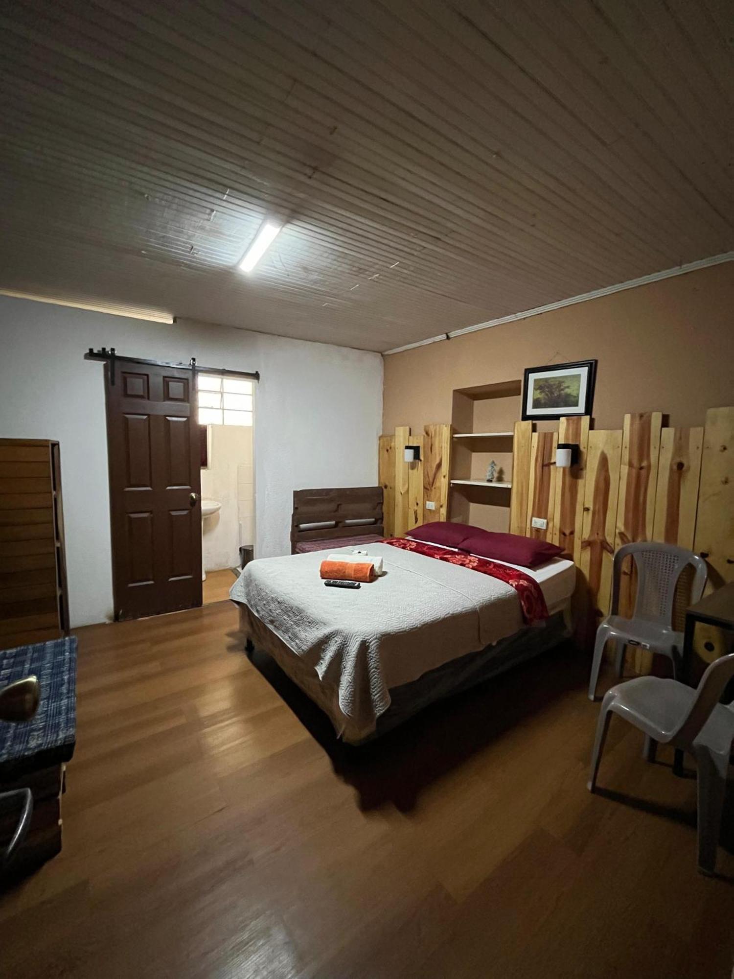 Hostal Choja Quetzaltenango Esterno foto